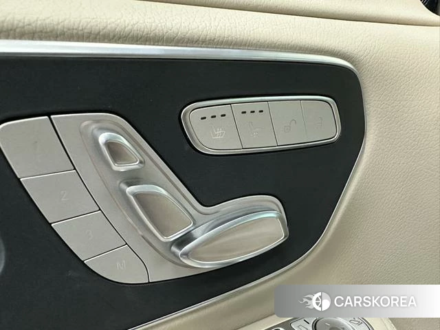 Mercedes-Benz V-Class 2024 Черный из Китая, фото 6