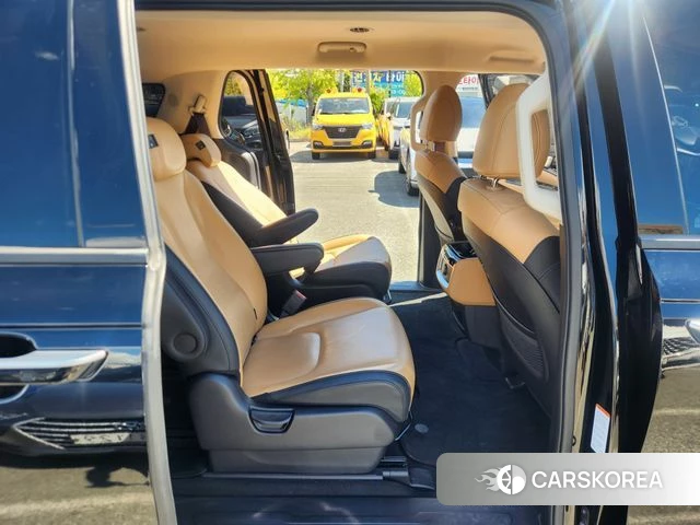 Kia Carnival 4th generation 2022 Черный из Кореи, фото 6