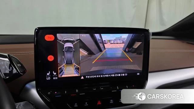 Volkswagen ID.4 2023 Белый из Кореи, фото 6