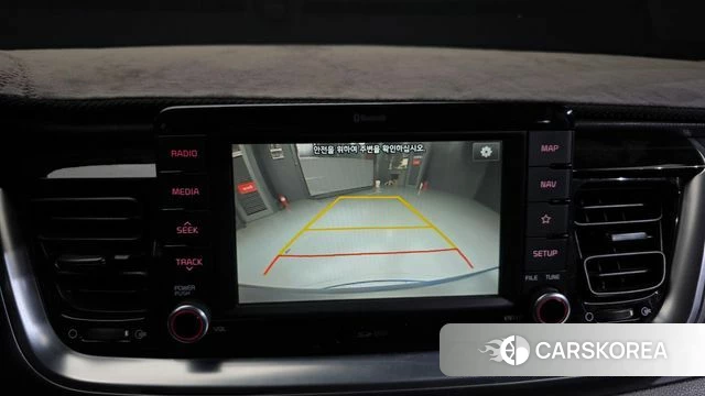 Kia Stonic 2018 Белый из Кореи, фото 6