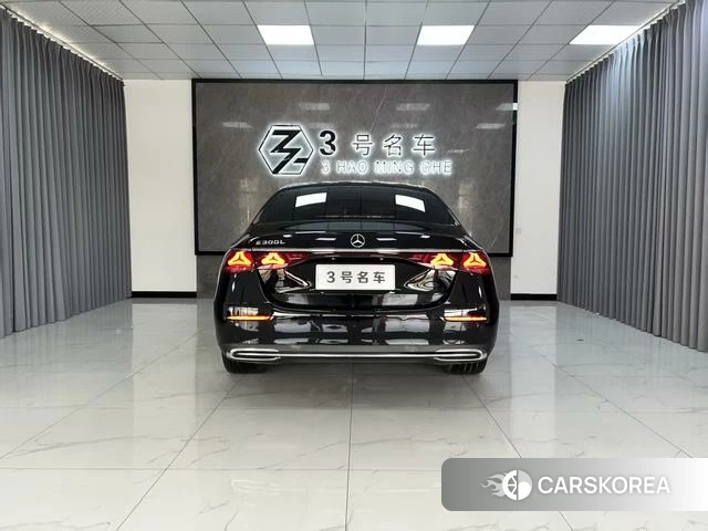 Mercedes-Benz E-Class 2024 Черный из Китая, фото 6