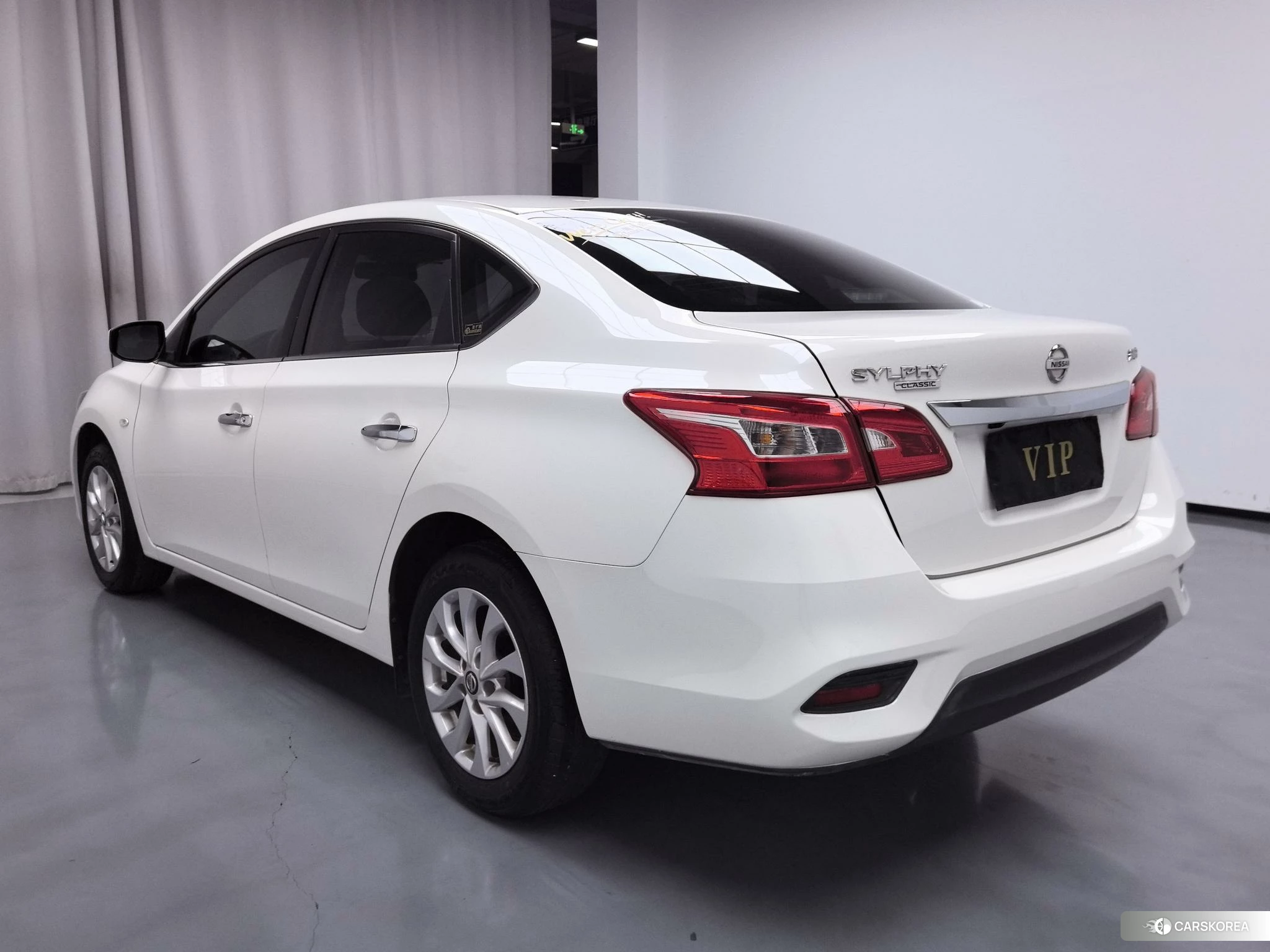 Nissan Sylphy 2021 Белый из Китая, фото 6