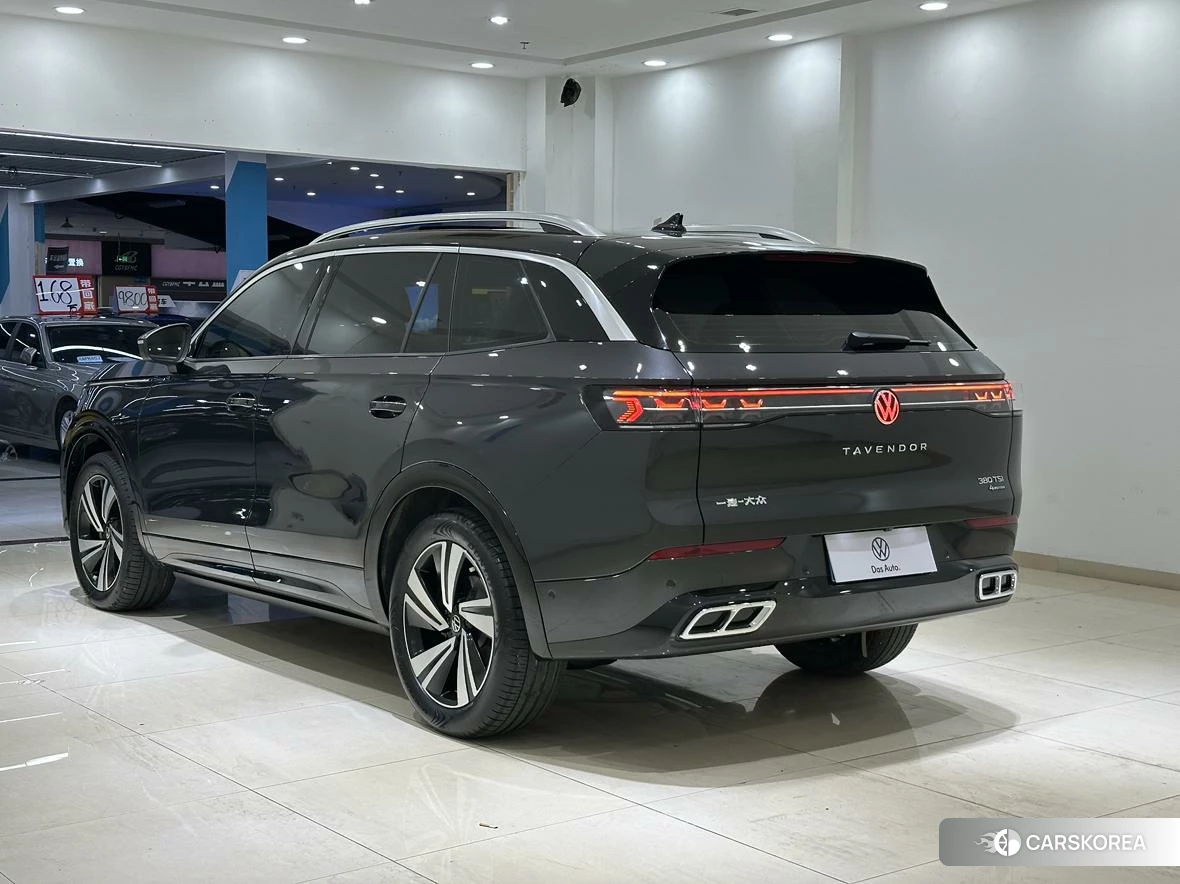 Volkswagen Tavendor 2022 Темно-серый из Китая, фото 6