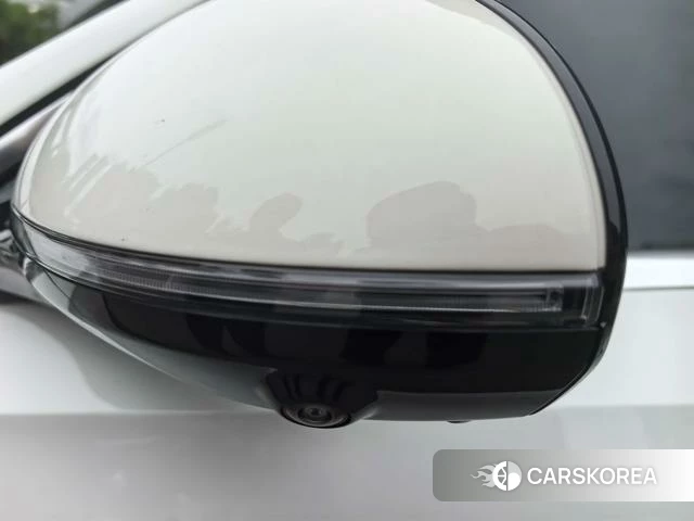 Mercedes-Benz E-Class 2024 Белый из Китая, фото 6