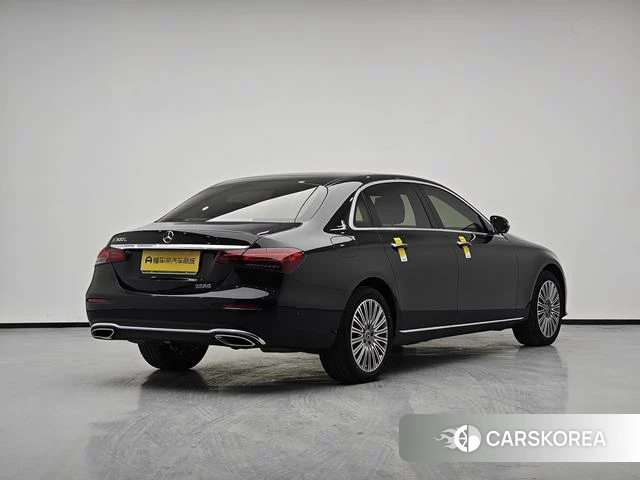 Mercedes-Benz E-Class 2023 Черный из Китая, фото 6