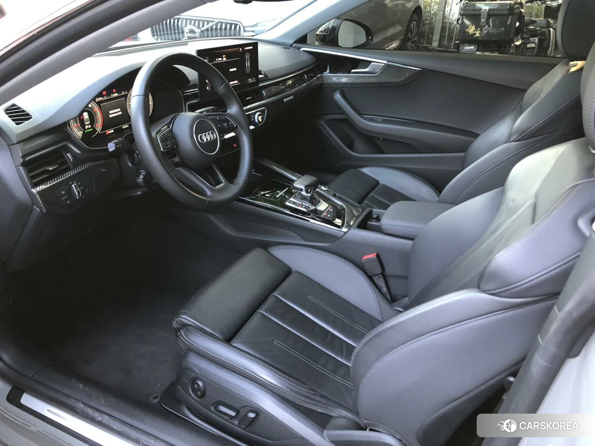 Audi A5 2021 Темно-серый из Китая, фото 6