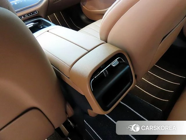 Mercedes-Benz E-Class W214 2025 Белый из Кореи, фото 6