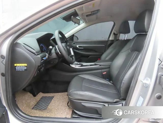 Hyundai Sonata (DN8) 2019 Серебряный из Кореи, фото 6
