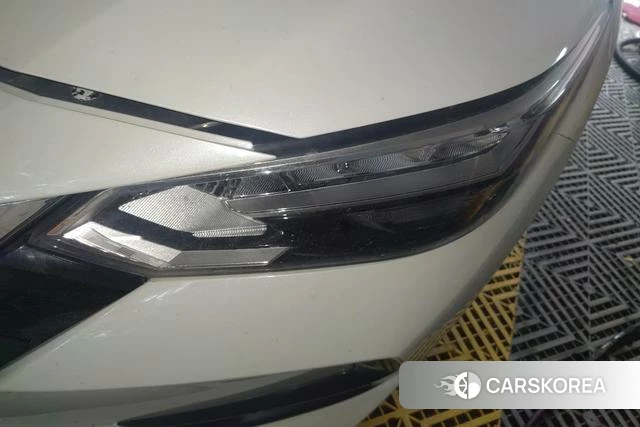 Nissan Sylphy 2021 Белый из Китая, фото 6