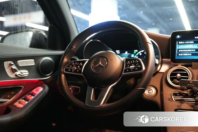 Mercedes-Benz GLC 2021 Черный из Китая, фото 6