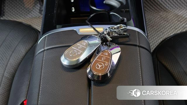 Mercedes-Benz EQE V295 2023 Белый из Кореи, фото 6