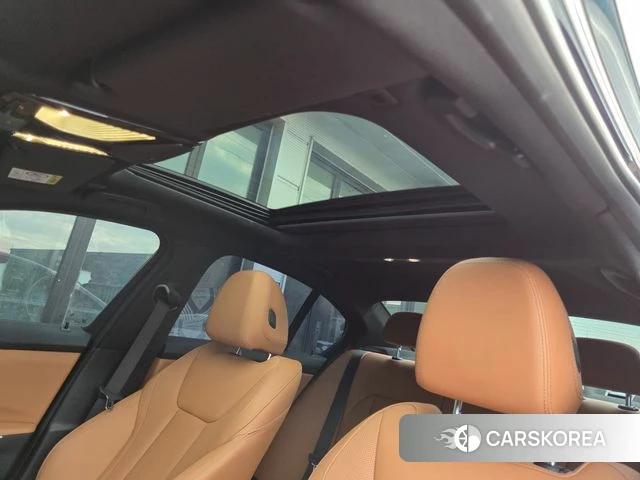 BMW 3 Series (G20) 2023 Черный из Кореи, фото 6