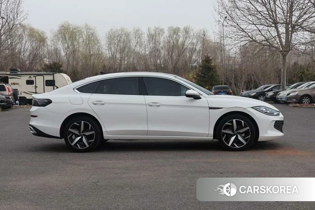 Volkswagen Lamando 2023 Белый из Китая, фото 6