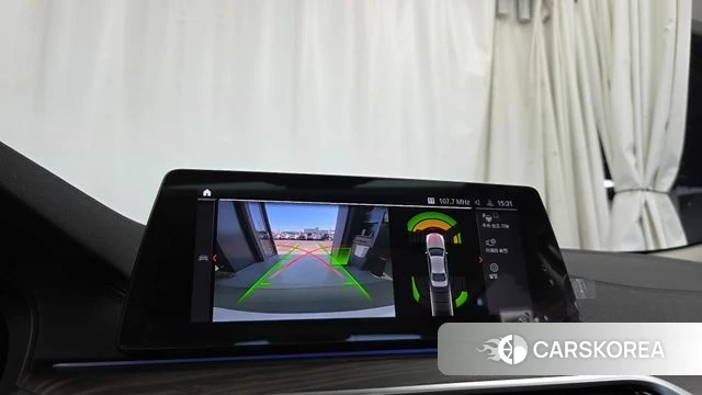 BMW 5 Series (G30) 2019 Белый из Кореи, фото 6