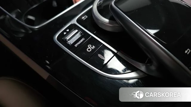 Mercedes-Benz E-Class W213 2019 Белый из Кореи, фото 6