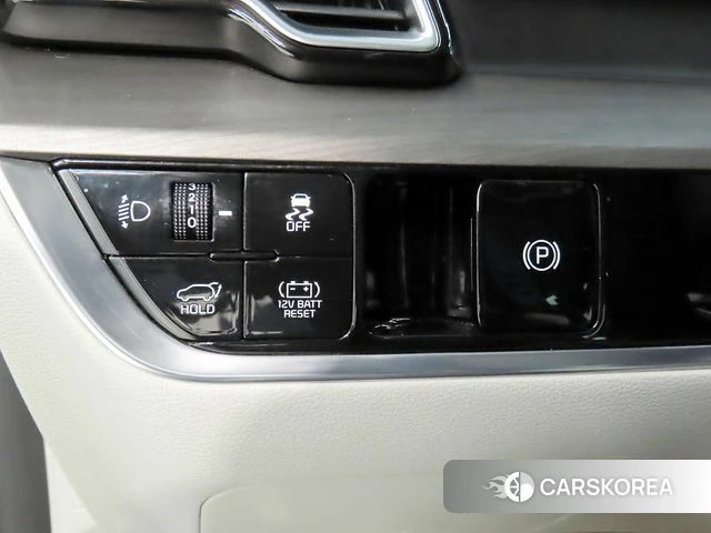 Kia Sportage 5th Generation Hybrid 2022 Белый из Кореи, фото 6