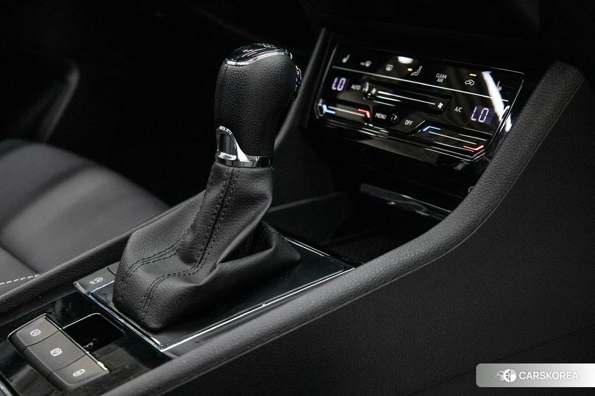 Skoda Superb 2023 Черный из Китая, фото 6