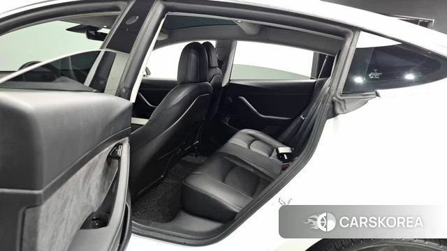 Tesla Model 3 2020 Белый из Кореи, фото 6