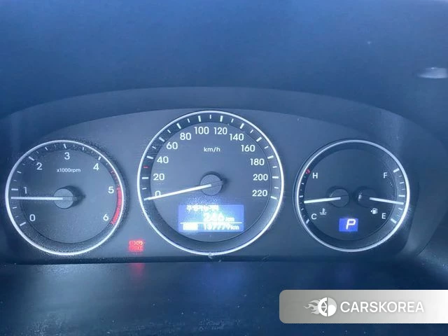 Hyundai The New Grand Starex 2019 Серебристо-серый из Кореи, фото 6