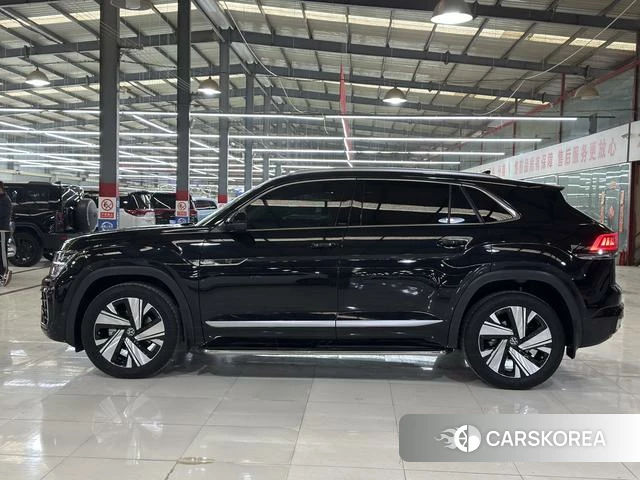 Volkswagen Teramont 2025 Черный из Китая, фото 6