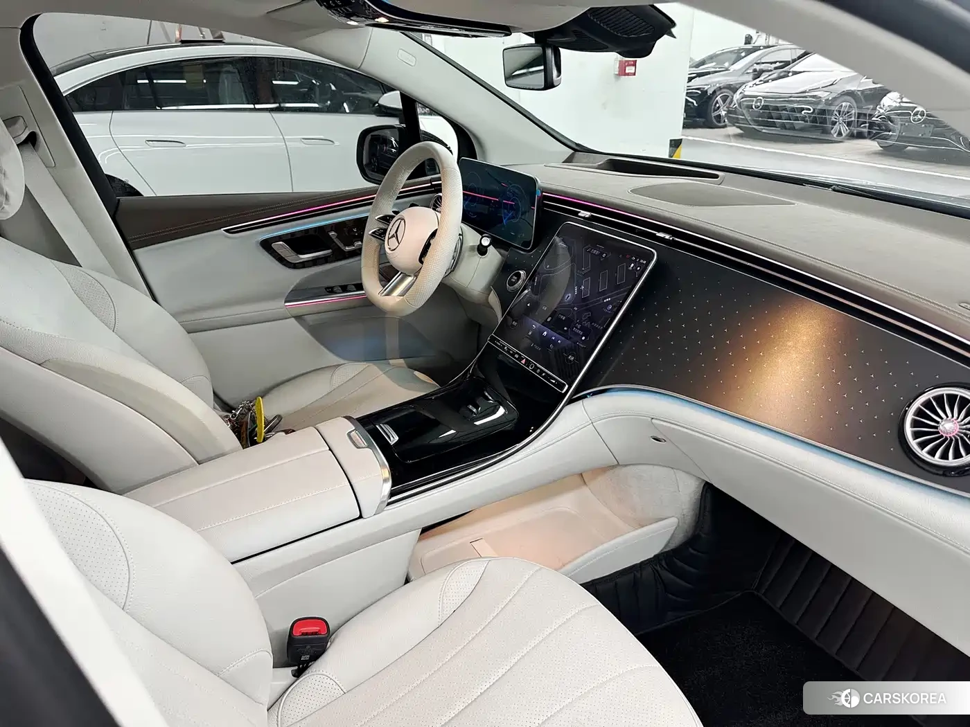Mercedes-Benz EQE 2026 Silver/gray из Китая, фото 6