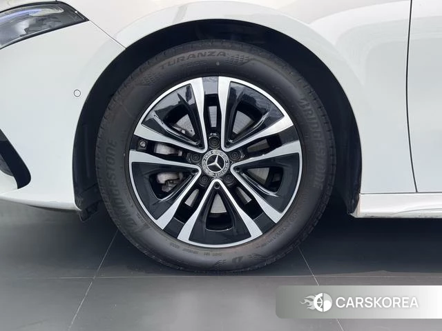 Mercedes-Benz A-Class 2023 Белый из Китая, фото 6