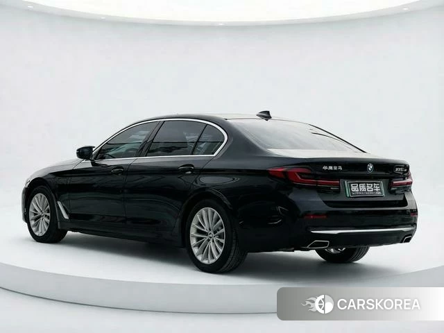 BMW 5 series PHEV 2021 Черный из Китая, фото 6