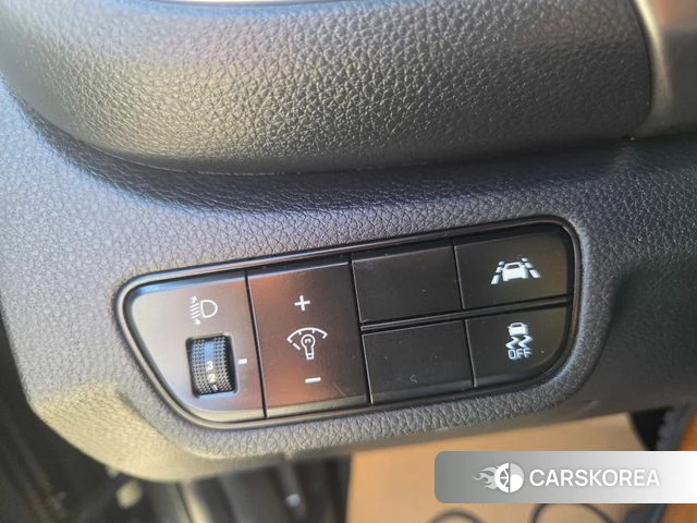 Kia Seltos 2021 Серый из Кореи, фото 6