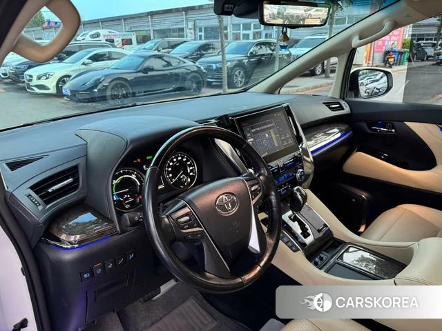 Toyota Vellfire 2022 Белый из Китая, фото 6