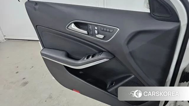 Mercedes-Benz GLA-Class X156 2019 Белый из Кореи, фото 6