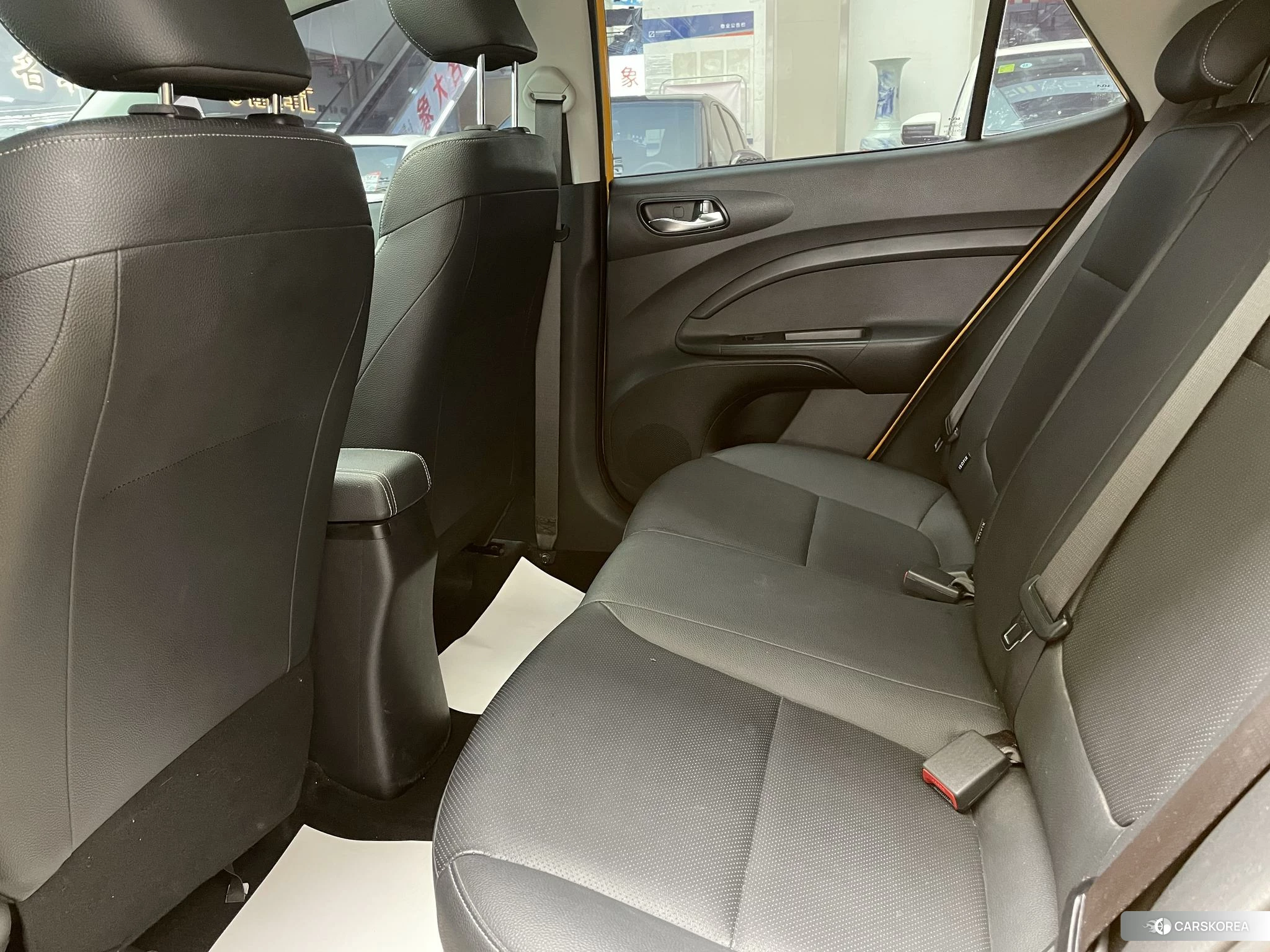 Kia KX1 2021 Желтый из Китая, фото 6