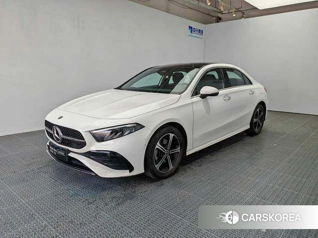 Mercedes-Benz A-Class 2024 Белый из Китая, фото 6