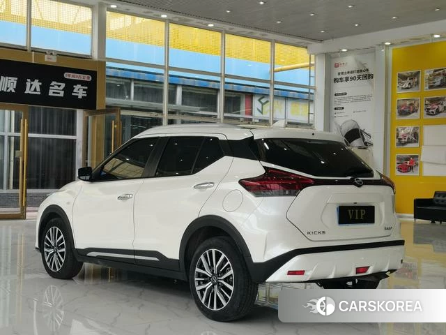 Nissan Kicks 2023 Белый из Китая, фото 6