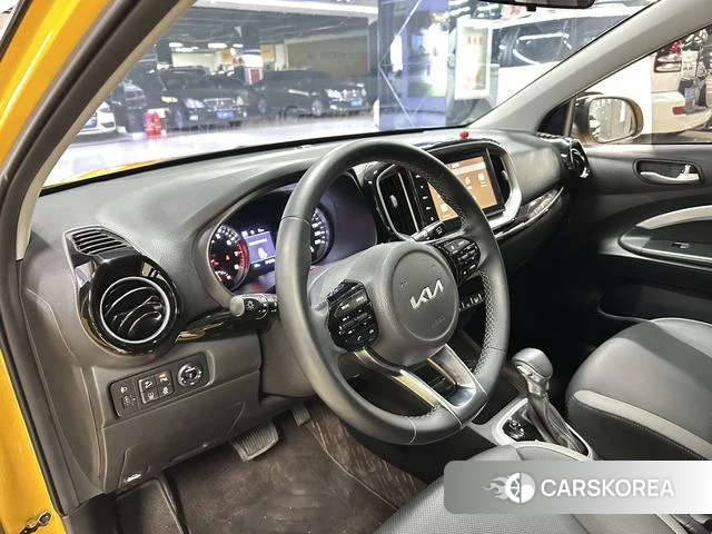 Kia KX1 2023 Желтый из Китая, фото 6
