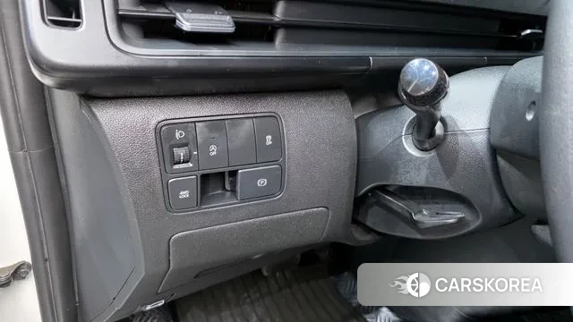 Hyundai Staria 2022 Белый из Кореи, фото 6