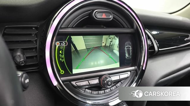 Mini Cooper 2018 Жемчужный цвет из Кореи, фото 6