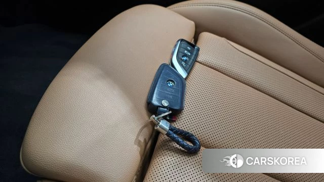 BMW 3 Series (G20) 2022 Черный из Кореи, фото 6