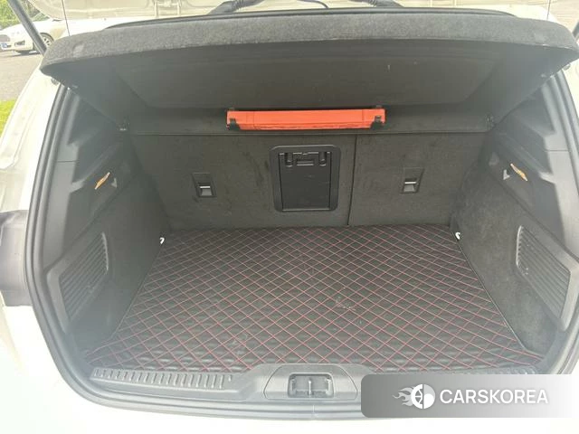 Ford Focus 2022 Белый из Китая, фото 6