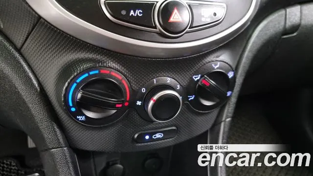 Hyundai Accent (New type) 2018 Серебристо-серый из Кореи, фото 6