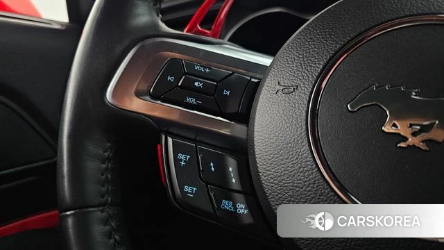 Ford Mustang 2022 Красный из Кореи, фото 6