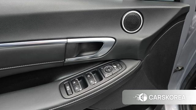 Hyundai Sonata D Edge (DN8) 2024 Серебристо-серый из Кореи, фото 6