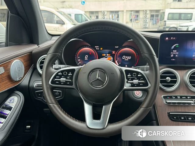 Mercedes-Benz GLC 2021 Белый из Китая, фото 6