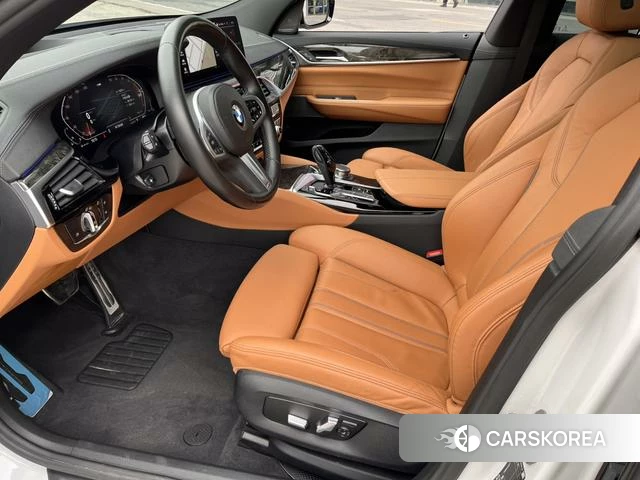 BMW 6 series GT 2023 Белый из Китая, фото 6