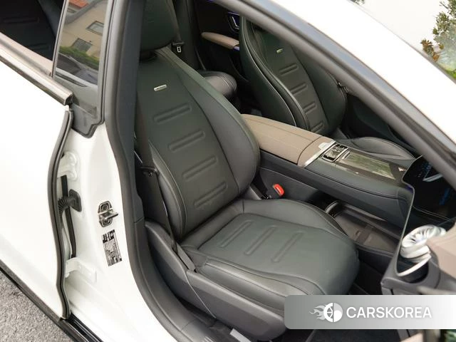 Mercedes-Benz AMG EQS 2025 Белый из Китая, фото 6