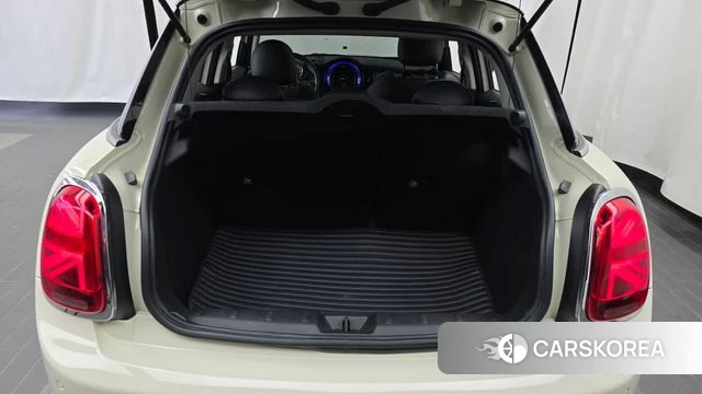 Mini Cooper 2018 Жемчужный цвет из Кореи, фото 6