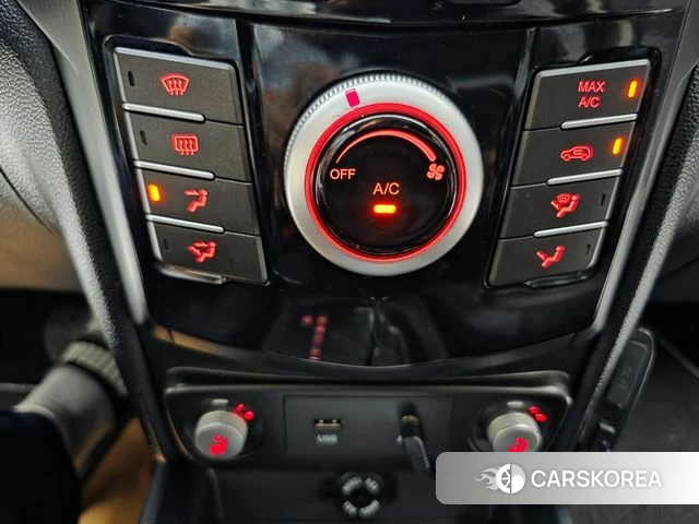 Ssangyong Tivoli Air 2018 Цвет галактики из Кореи, фото 6