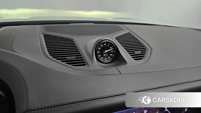Porsche Cayenne (PO536) 2025 Серебристо-серый из Кореи, фото 6