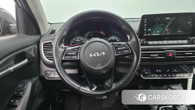Kia Seltos 2022 Серый из Кореи, фото 6