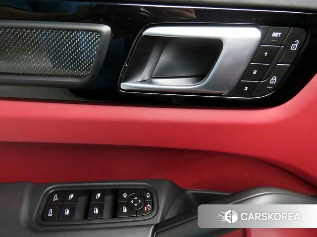 Porsche Cayenne (PO536) 2023 Белый из Кореи, фото 6