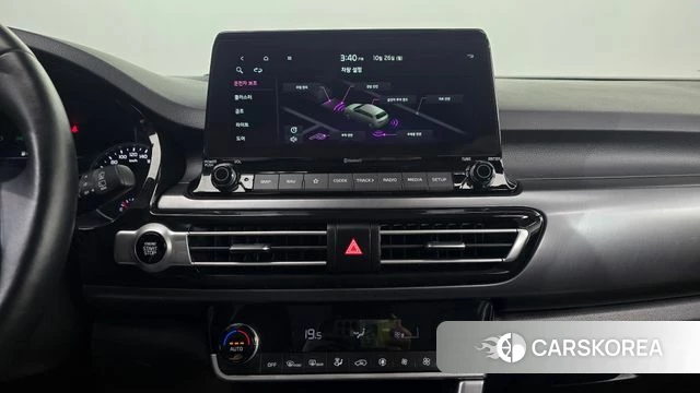 Kia Seltos 2022 Белый из Кореи, фото 6